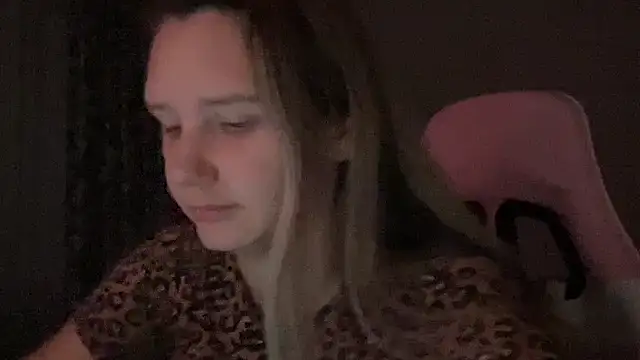 Venirahh 라이브 XXX 채팅
