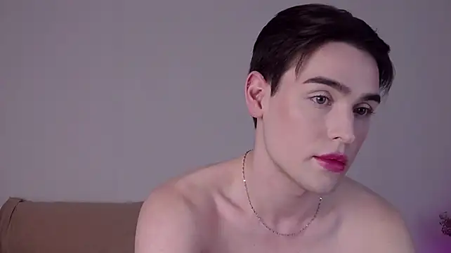 Chat +18 de RobbyCharming ao vivo
