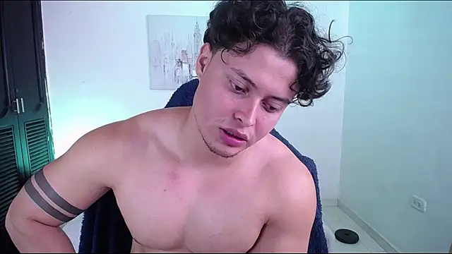 Chat XXX ao vivo de fucking_bear_