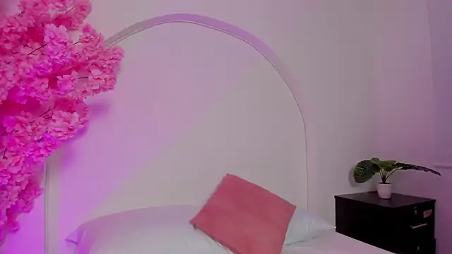 XXX chat uživo modela molly_lovee_
