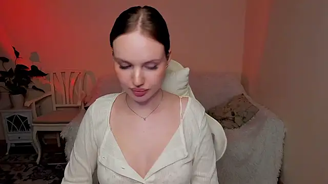 צ'אט XXX בשידור חי של MishkaMe