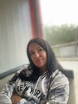 MeganBlueq Chat XXX in diretta