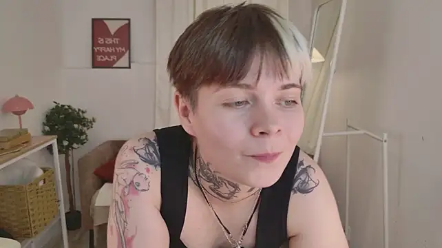 Chat XXX ao vivo de Kitty_Ollive