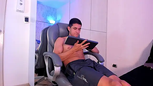 Živý XXX chat Simon_Axe
