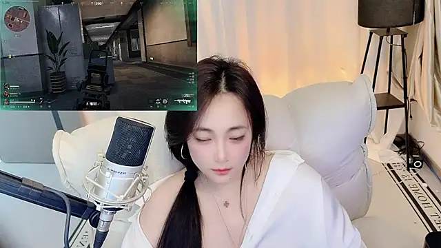 Daisy-77 现场XXX聊天