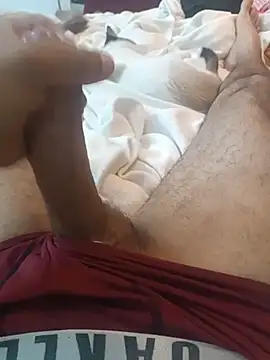 cremosinho_bom's Live XXX Chat