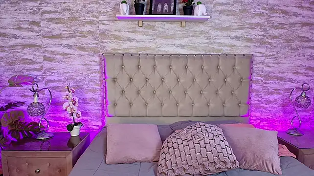 JustVeroo_ Chat XXX live