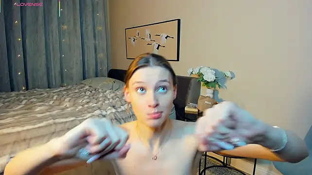 LianneBynon Chat XXX in diretta