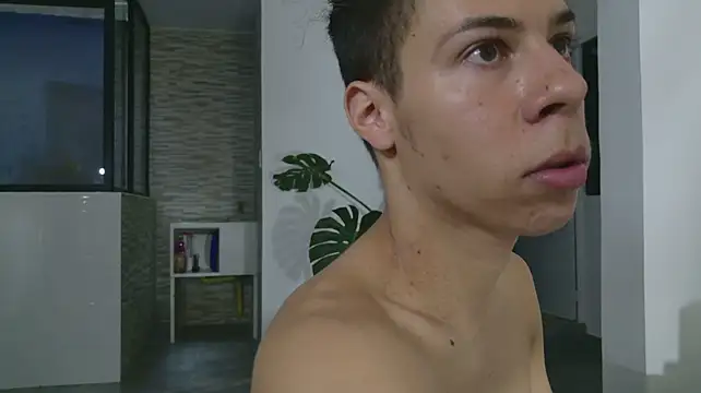 grey___27's Live XXX Chat