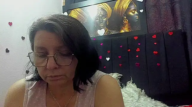 Chat XXX en directo de Evaaross_2345