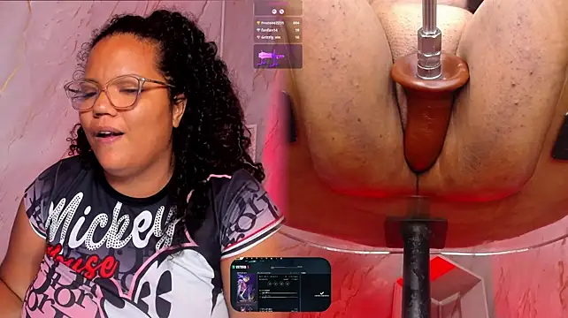 Chat +18 de MhiaRey ao vivo