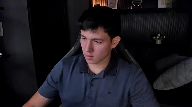 Chat +18 de JamesCr_ ao vivo