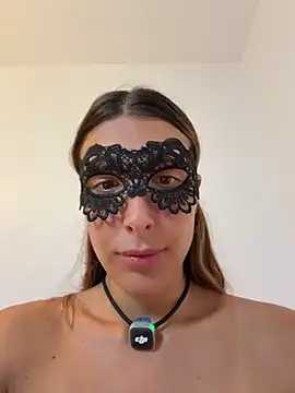 XXX chat uživo modela Clarettaxx
