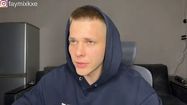 Nikclak Live XXX-Chat