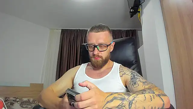 Sembang XXX Secara Langsung Findom_guy