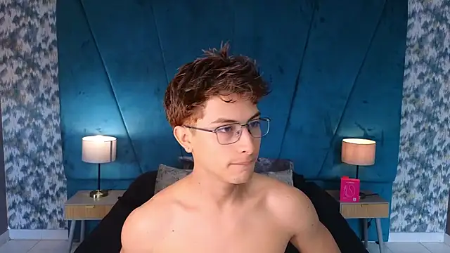 Aaron_Eze 라이브 XXX 채팅