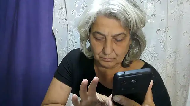 ExquisiteMature Adlı Modelin Canlı XXX Sohbeti
