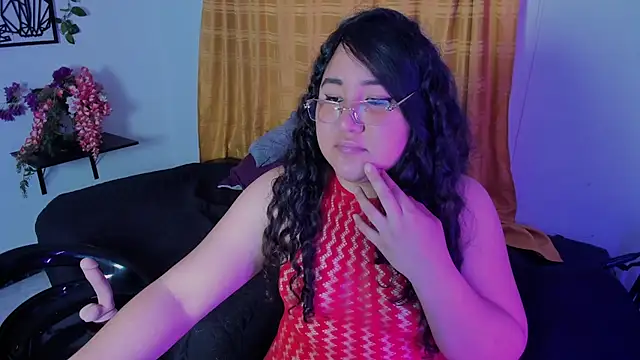 Veronica24_bj Chat XXX in diretta