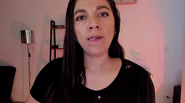 Chat XXX en directo de urcute_kitten