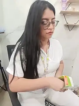 צ'אט XXX בשידור חי של SOFI__10