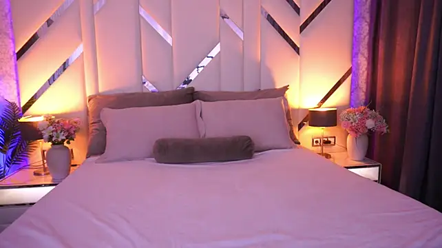 Онлайн чат XXX LindsieGreyy