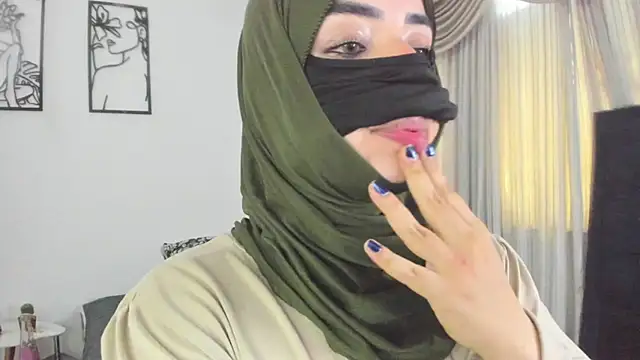 Онлайн чат XXX Uzra_hayed