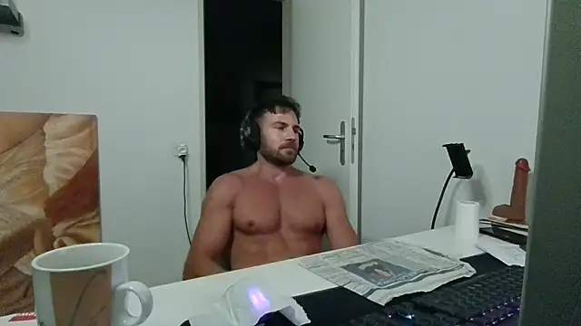 alpha-hunk Live XXX-Chat