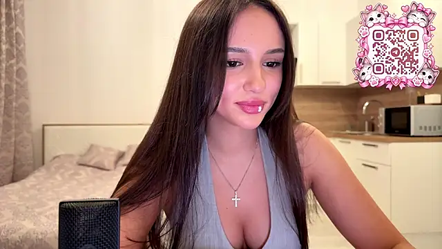 lilmiabae Chat XXX live