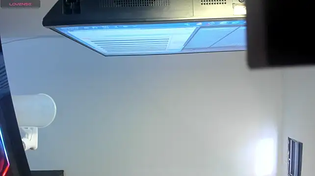 Czat XXX na żywo – Benjamin_lich