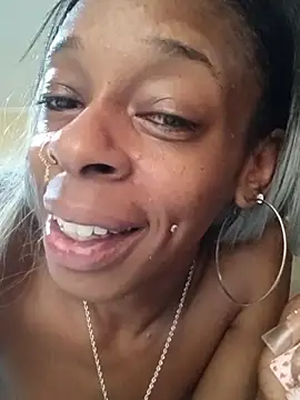 Jasmine_FullsShine: онлайн-секс-чат
