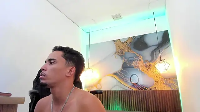 DrakeFoxx 现场XXX聊天