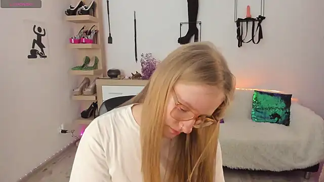NancyHottie: απευθείας συνομιλία ΧΧΧ