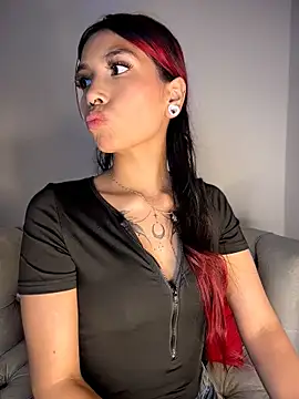 Sofii_leon's Live XXX Chat