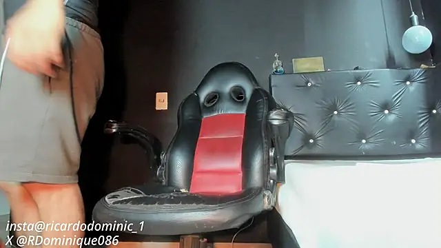 FuckHardlove Chat XXX in diretta