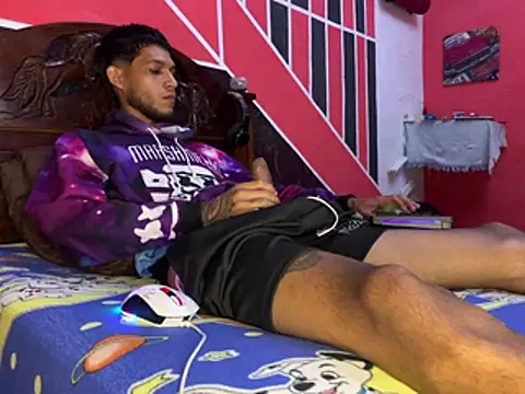 tanned_boy Chat XXX live