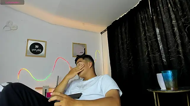 Chat +18 de Patrick_Smith_ ao vivo