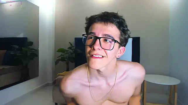 Austinbolt Live XXX Chat