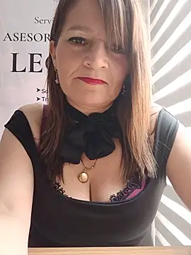 XXX chat uživo modela KAREN--03