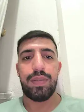 Bayykuss: απευθείας συνομιλία ΧΧΧ
