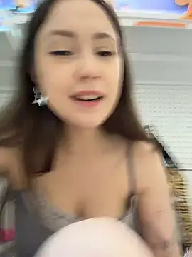 XXX chat uživo modela Peachy_Dream