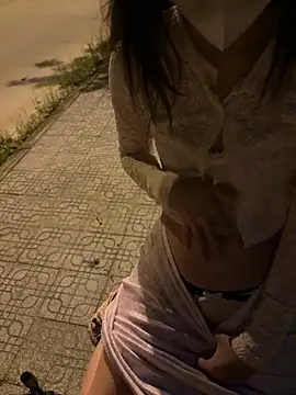 _SaRa_ Adlı Modelin Canlı XXX Sohbeti