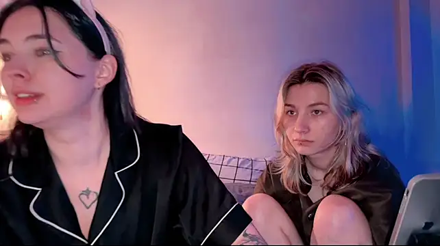 AlexxMichaell: απευθείας συνομιλία ΧΧΧ