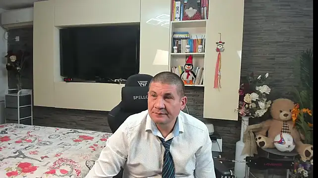 SpartacusDaddy48 লাইভ XXX চ্যাট