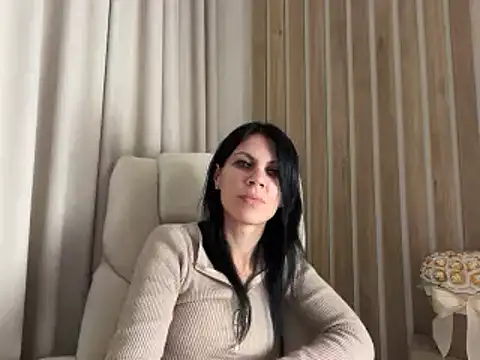 دردشة InjaAtHome الجنسية المباشرة