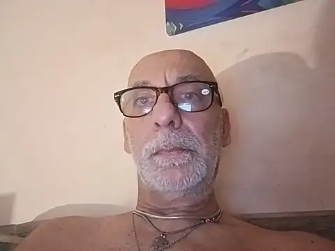 Toby2712 লাইভ XXX চ্যাট
