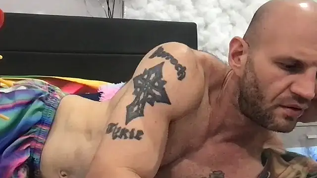 brianomallyn Live XXX chat
