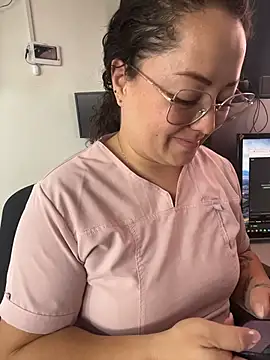 Nails_Lucia