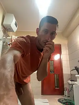 Gionnytav Webcam show