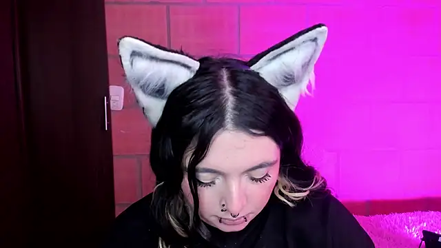 Sachi_Meow live XXX chat