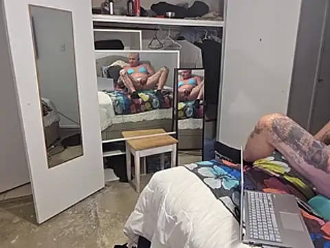 Handsolo_porn webcam show